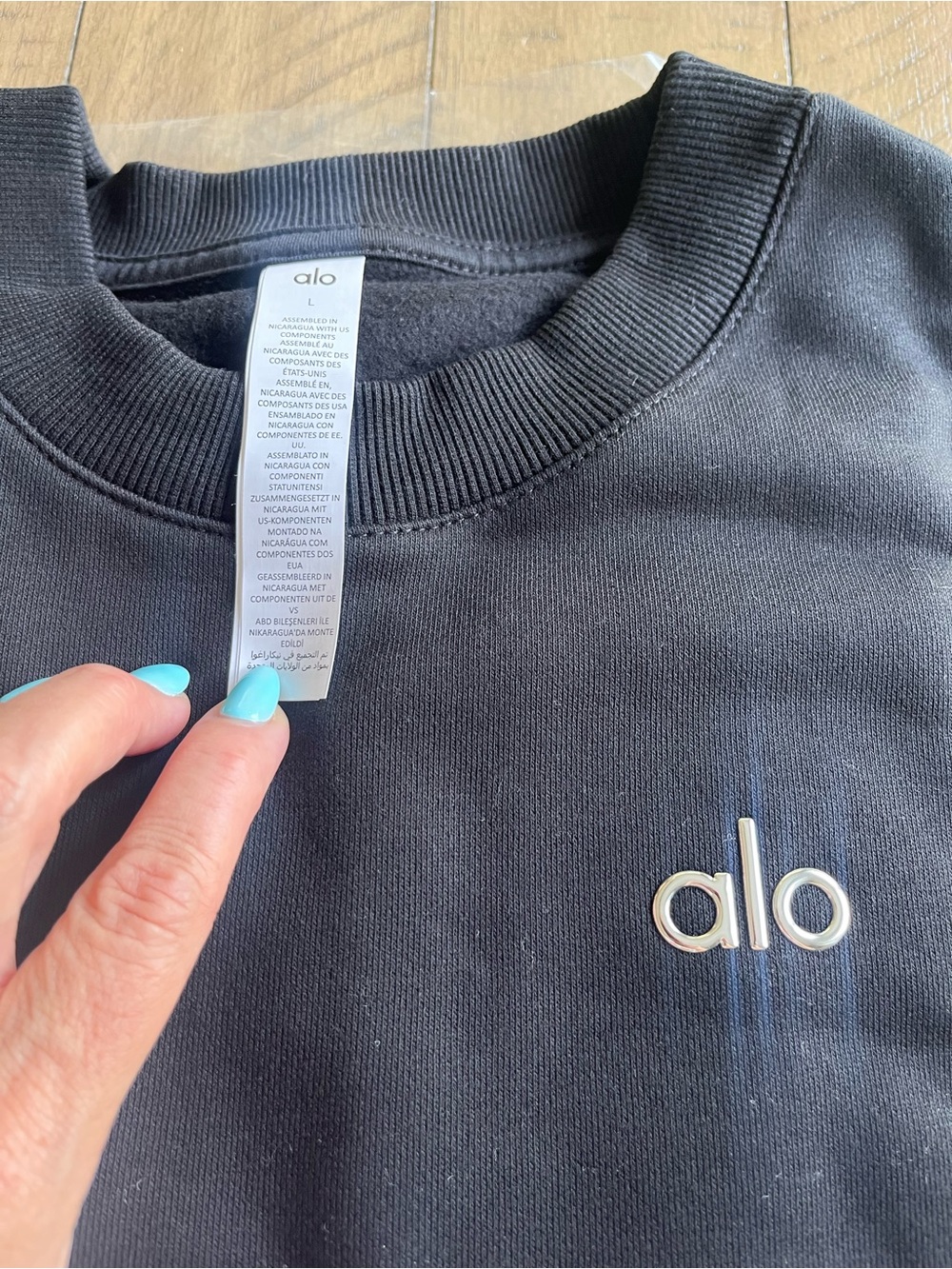Alo Yoga Accolade Crew Neck Pullover. Black Size L NWT - Picture 3 of 3